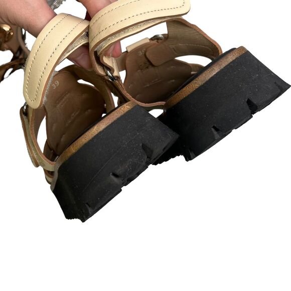 Labucq Cream Platform Sandals - Picture 11 of 16